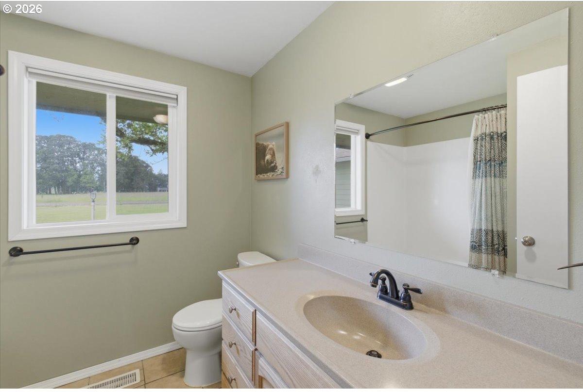 39129 Groshong Road Northeast Albany, OR 97321 - Photo 16 of 48 Gallery Image 16