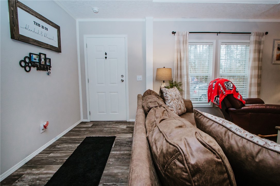 122 Holly St Circle Brunswick, GA 31525 - Photo 10 of 21