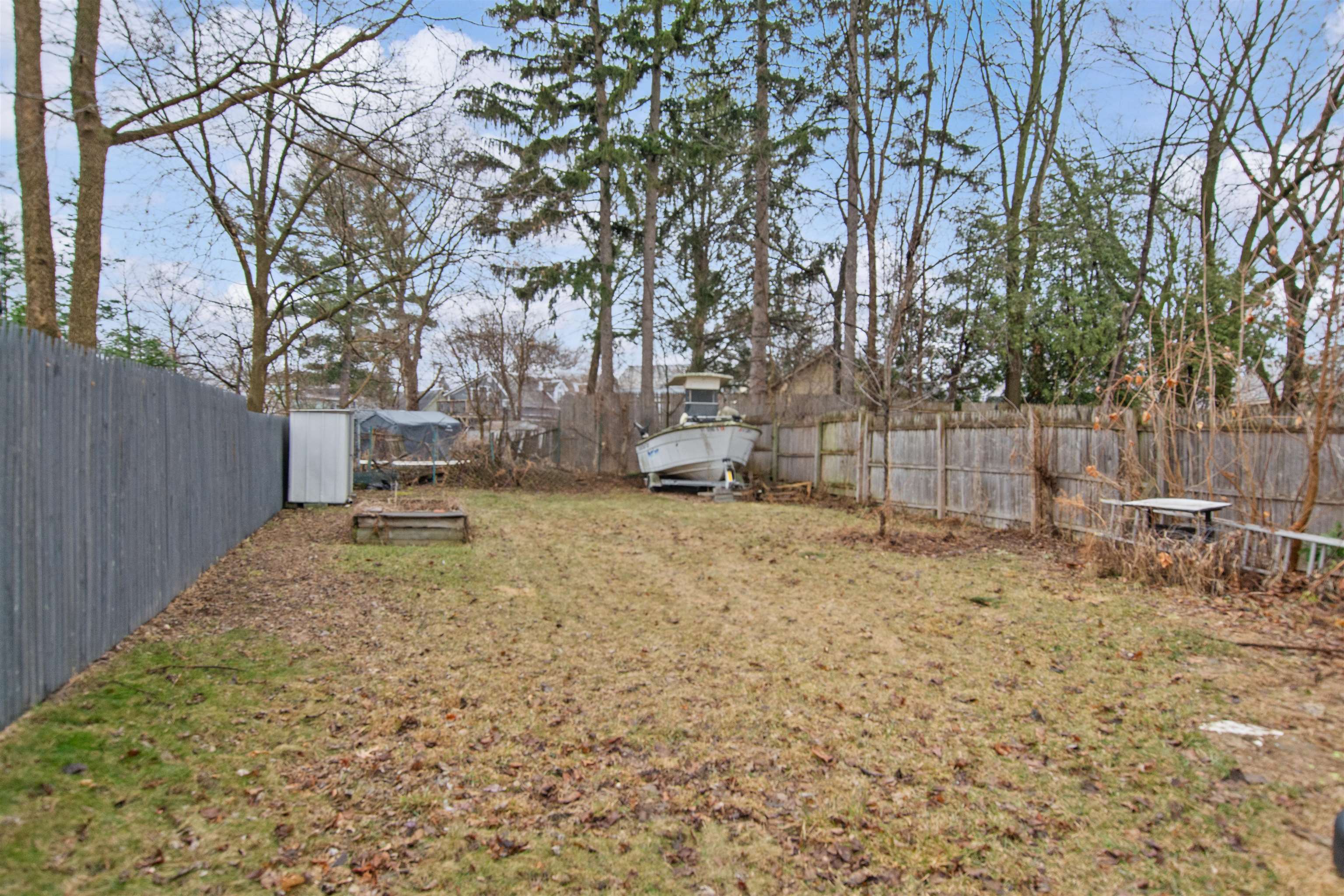 27 Archibald Street Burlington, VT 05401 - Photo 3 of 4