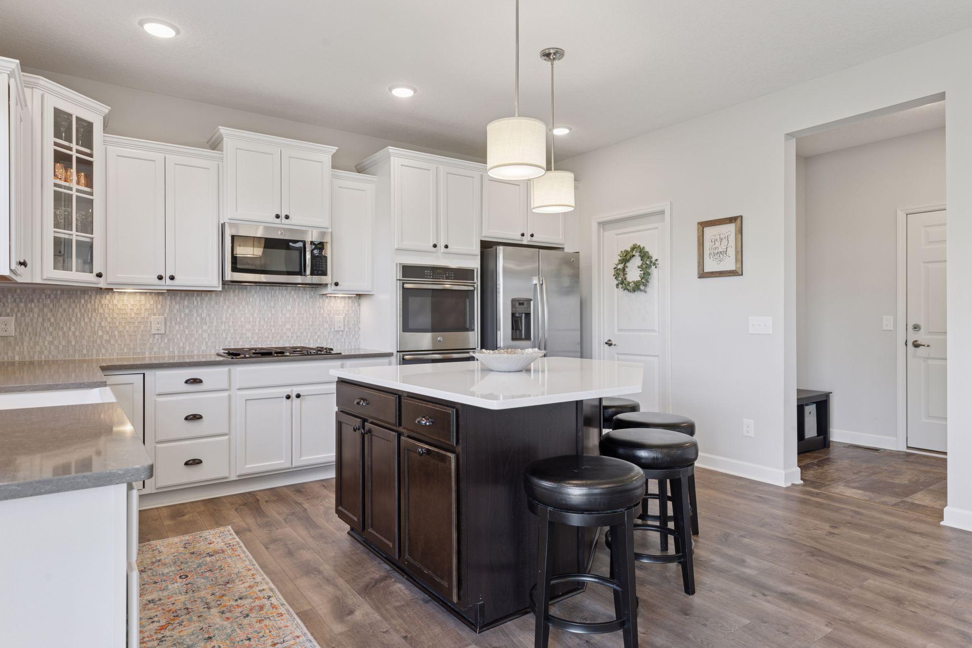 19316 Bridle Path Corcoran, MN 55340 - Photo 16 of 58 Gallery Image 16