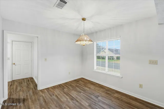 $199,000 | 513 McDonald Drive, Clinton, MS 39056