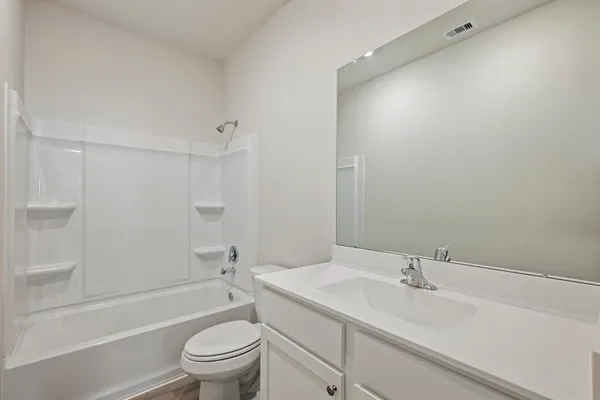 $2,545 | 8939 New Jade Drive, Iowa Colony, TX 77583