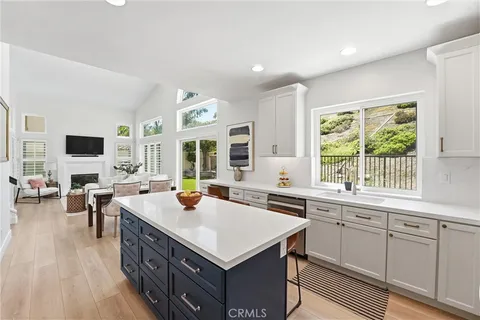 $987,000 | 16 El Guiro, Rancho Santa Margarita, CA 92688