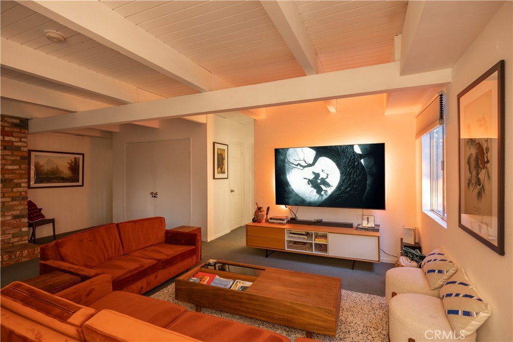 399 Rainier Road Lake Arrowhead, CA 92352 - Photo 22 of 48