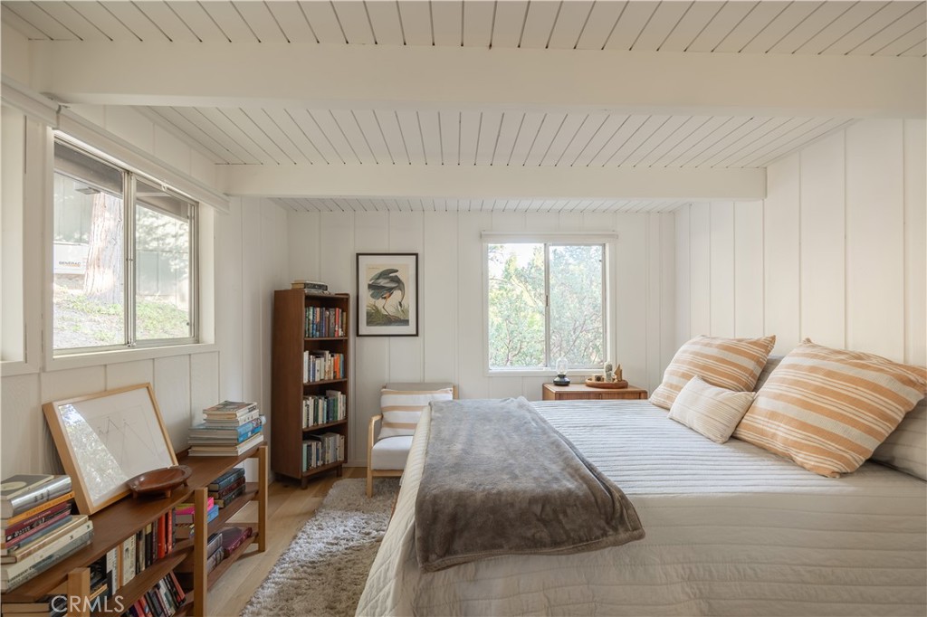 399 Rainier Road Lake Arrowhead, CA 92352 - Photo 27 of 48