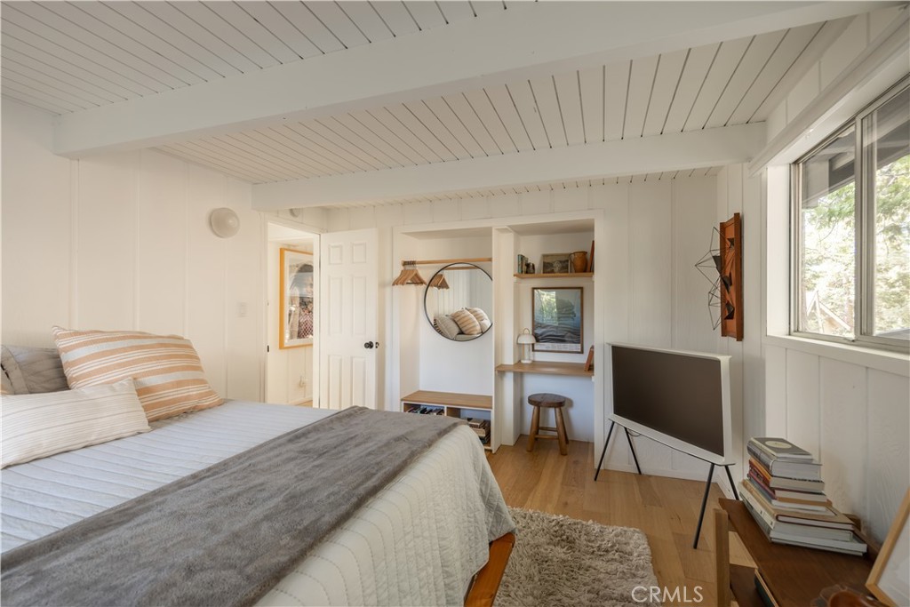 399 Rainier Road Lake Arrowhead, CA 92352 - Photo 28 of 48