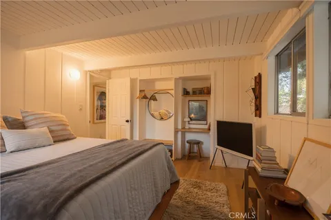 $875,000 | 399 Rainier Road, Lake Arrowhead, CA 92352