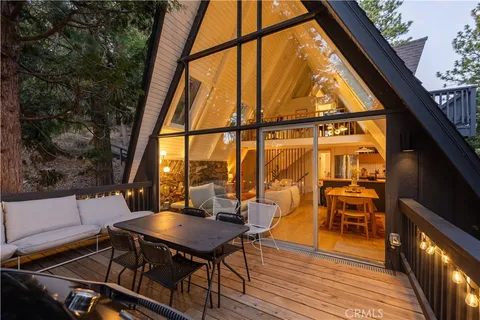 $875,000 | 399 Rainier Road, Lake Arrowhead, CA 92352
