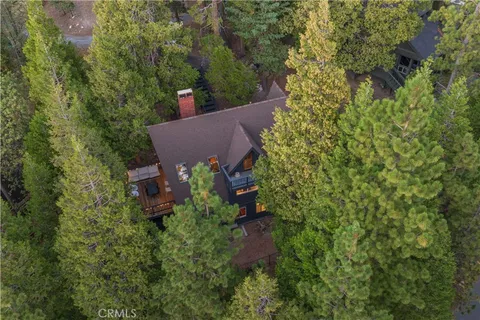 $875,000 | 399 Rainier Road, Lake Arrowhead, CA 92352