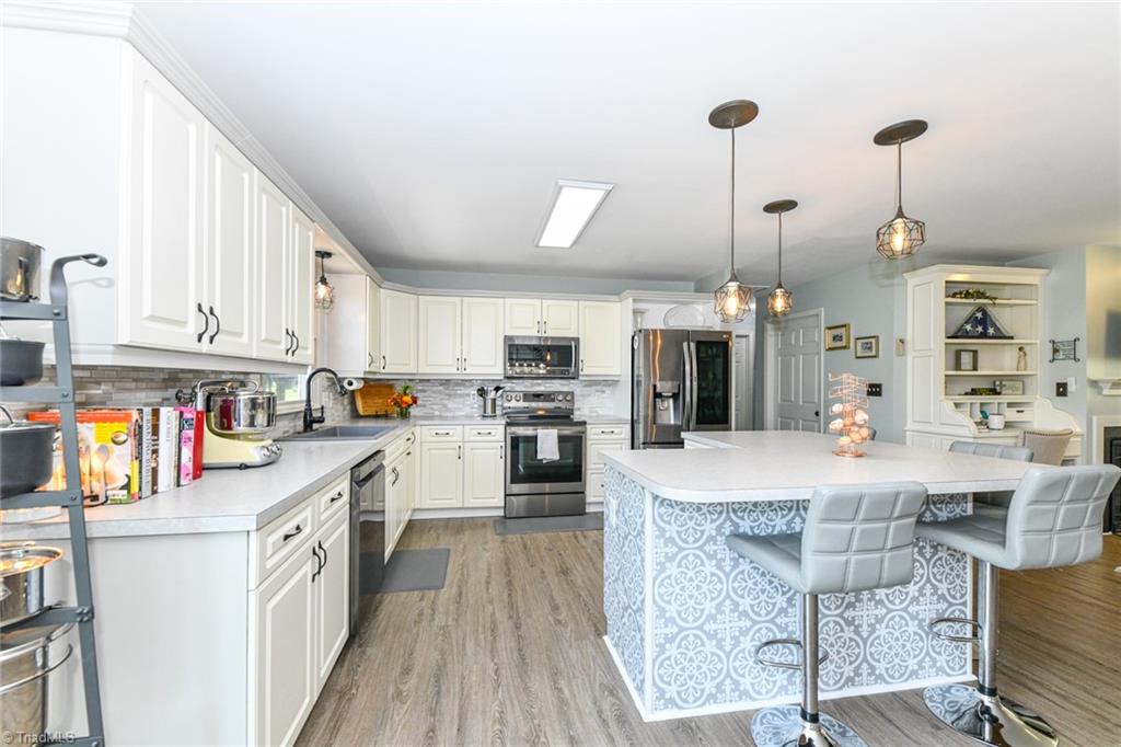 7824 Sutter Road Greensboro, NC 27455 - Photo 9 of 36 Gallery Image 9