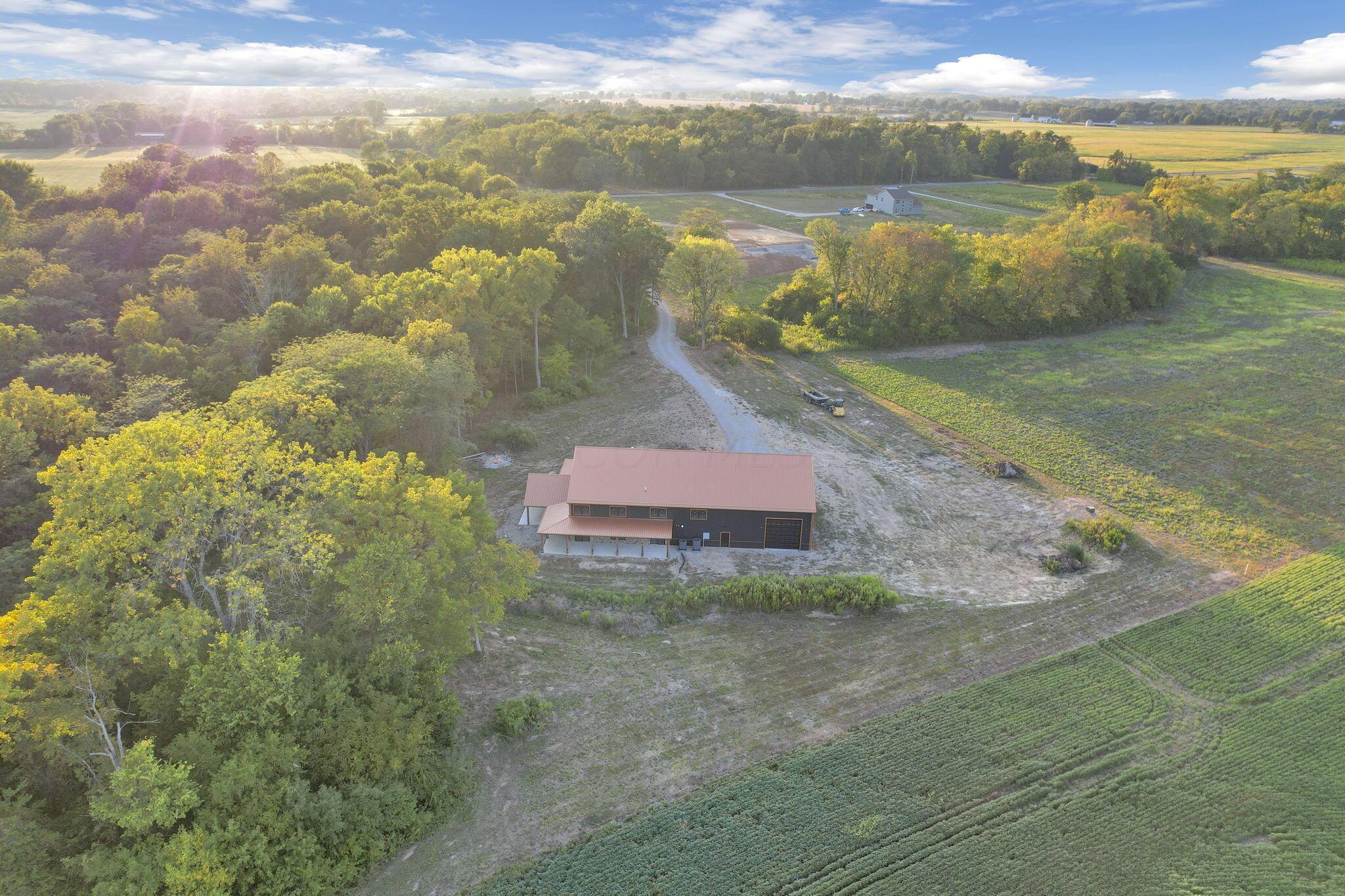 8200 Winchester Southern Road Southwest Stoutsville, OH 43154 - Photo 37 of 42 42-web-or-mls-DJI_0166