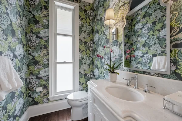 $3,299,900 | 800 Glenview Road, Glenview, IL 60025