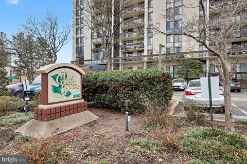 $399,000 | 5300 Holmes Run Parkway, Unit 615, Alexandria, VA 22304