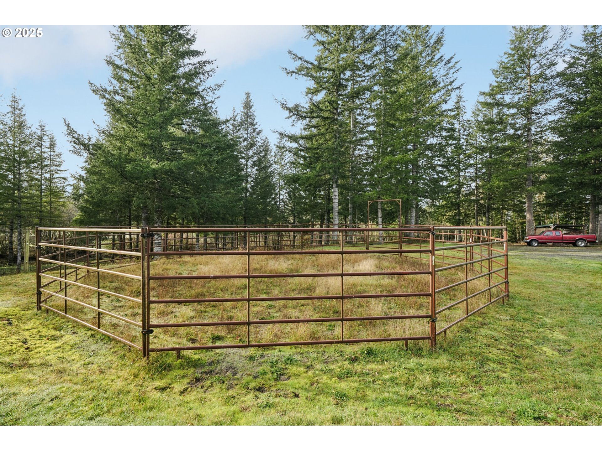 32808 Northeast 236th Street Yacolt, WA 98675 - Photo 33 of 44 Corral