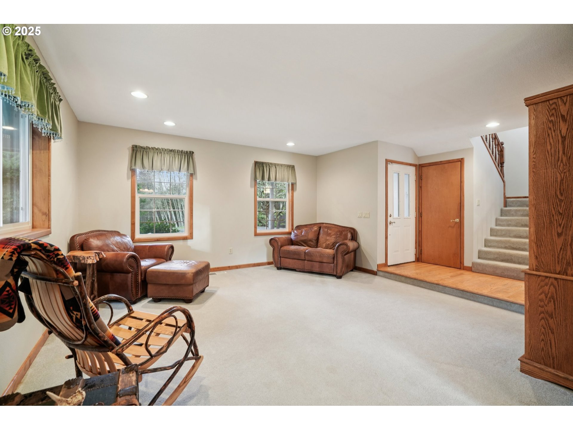 32808 Northeast 236th Street Yacolt, WA 98675 - Photo 4 of 44 Living Room