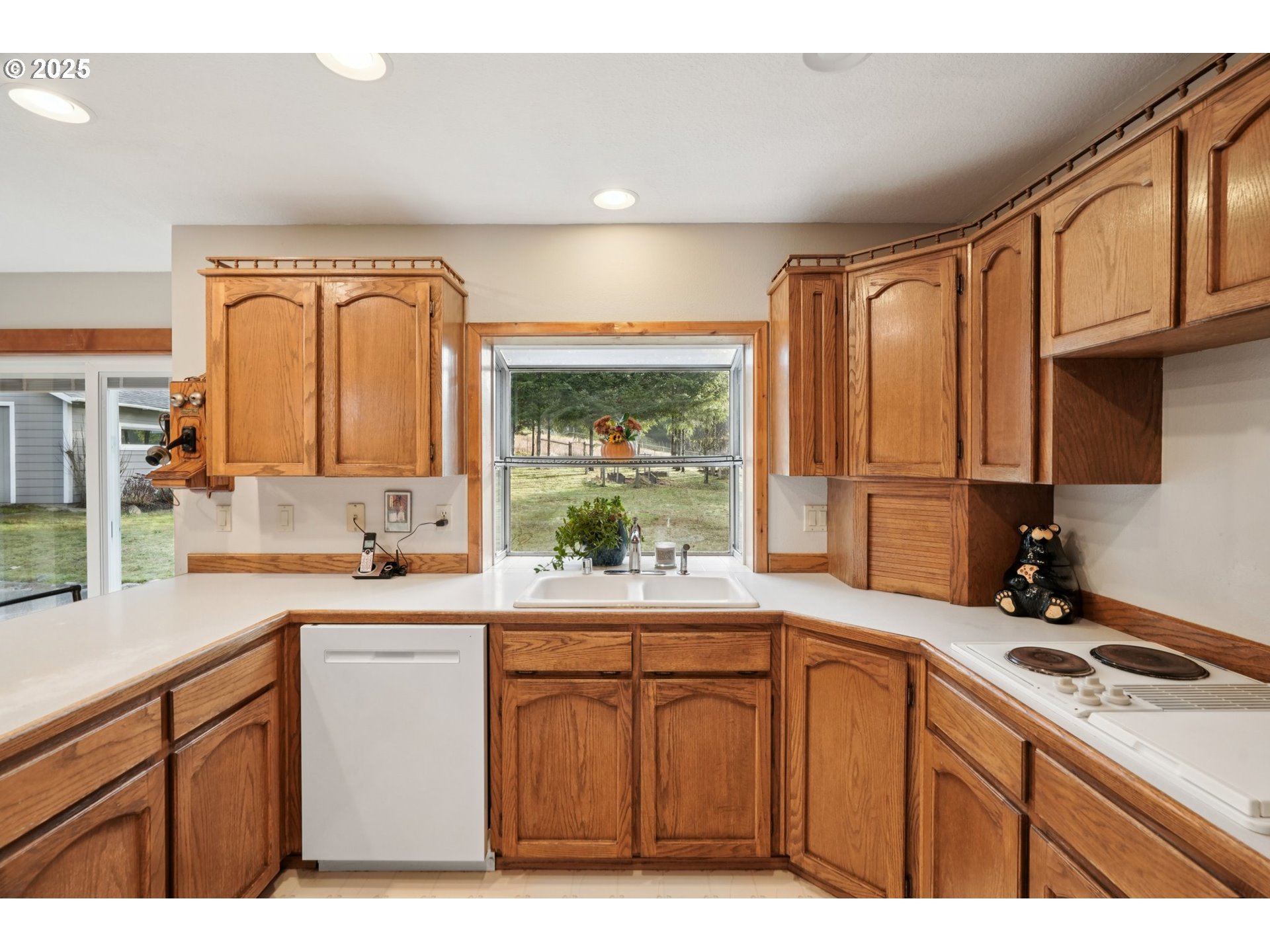 32808 Northeast 236th Street Yacolt, WA 98675 - Photo 9 of 44