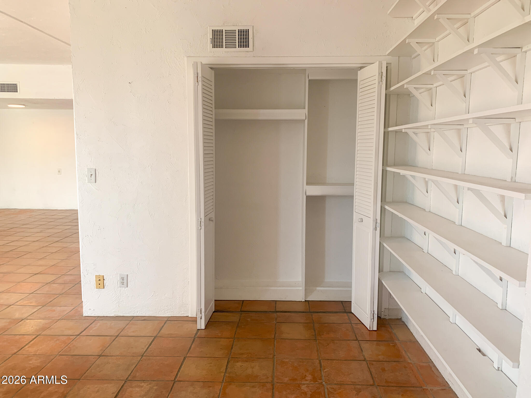 805 North 4th Avenue, Unit 902 Phoenix, AZ 85003 - Photo 19 of 35 IMG_0532