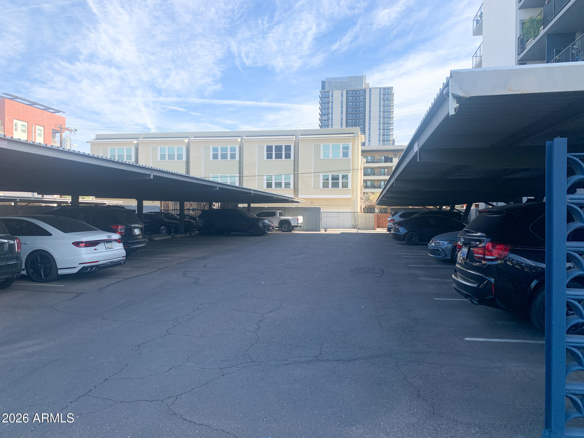 805 North 4th Avenue, Unit 902 Phoenix, AZ 85003 - Photo 33 of 35 a view of a car park in front of house