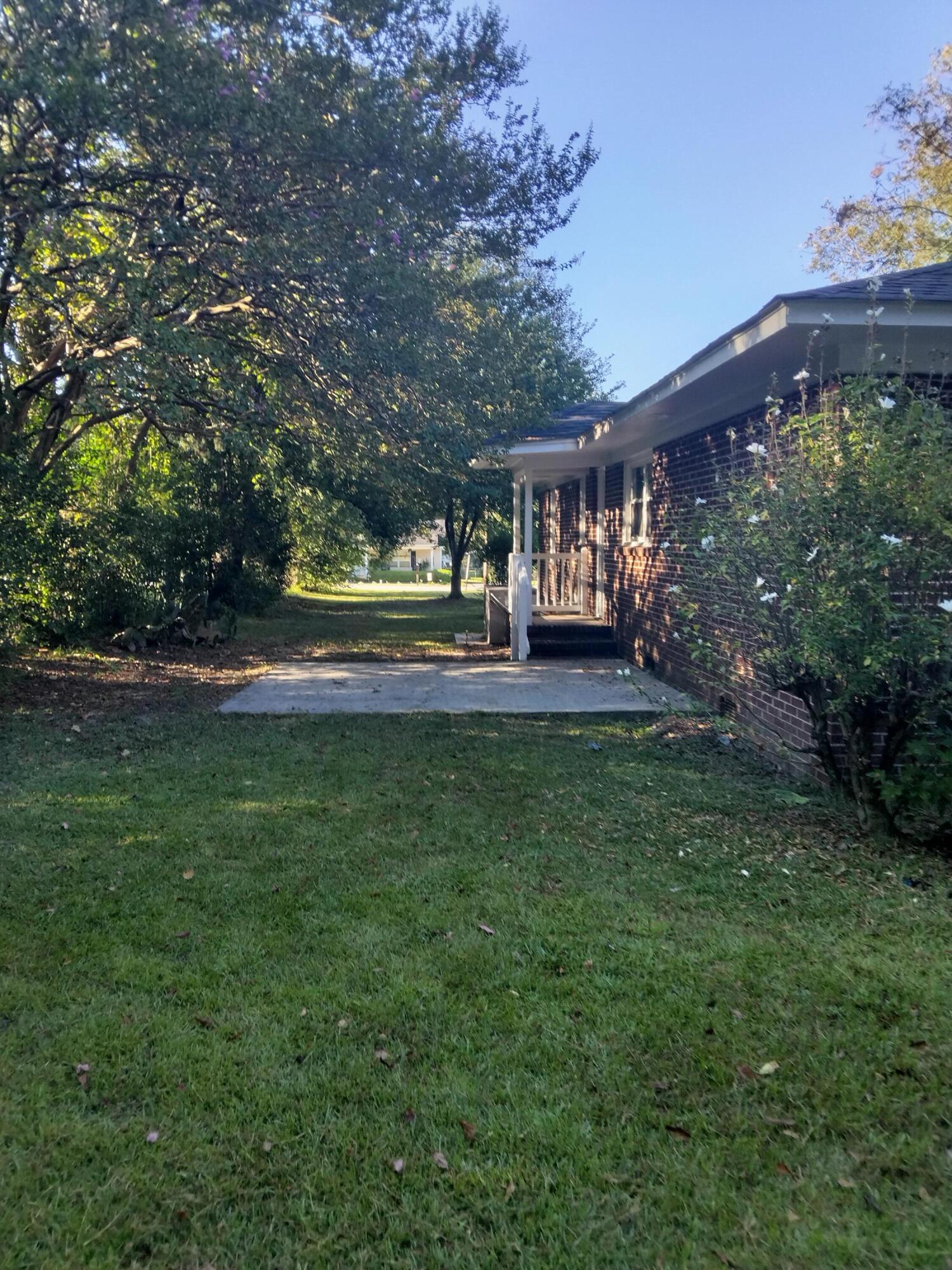 810 Earle Street Thomson, GA 30824 - Photo 12 of 35 1000001077