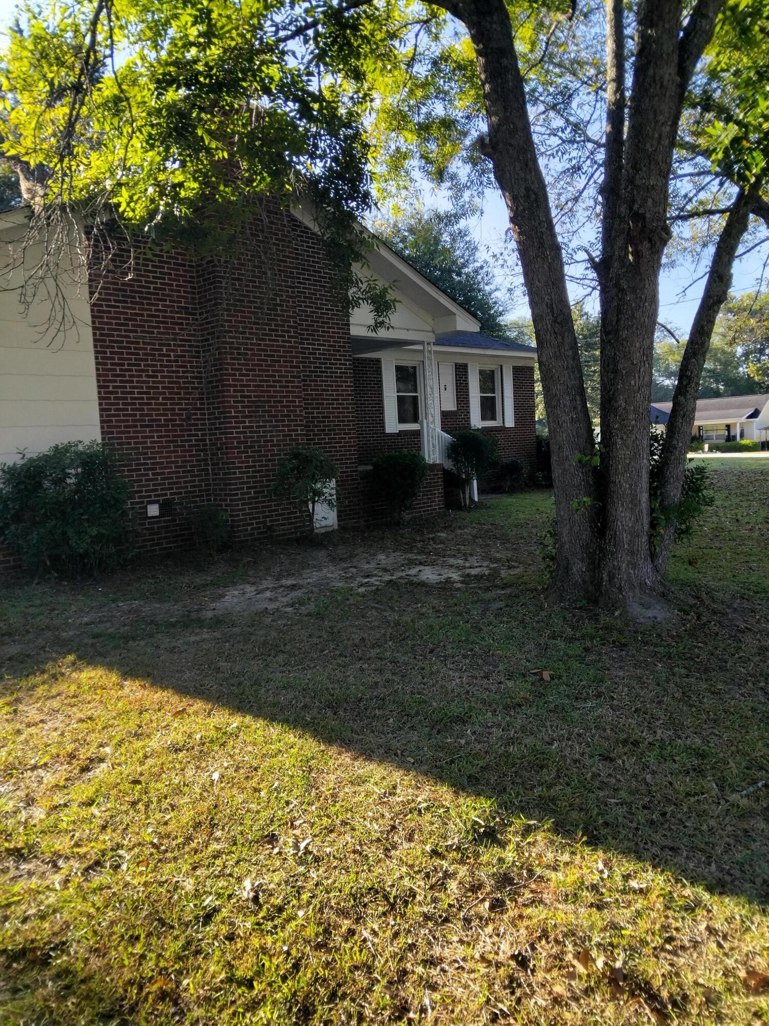 810 Earle Street Thomson, GA 30824 - Photo 10 of 35 1000001081