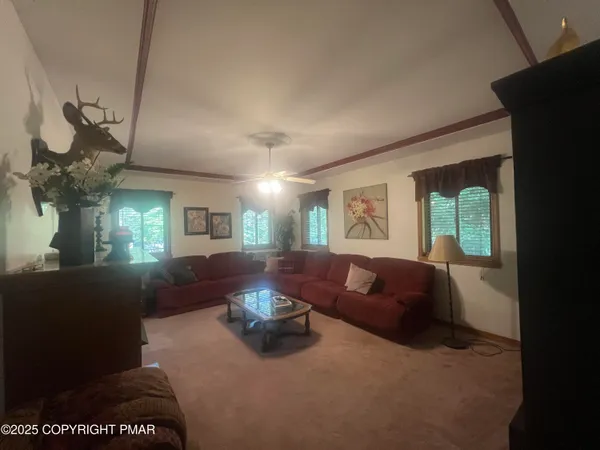 $519,000 | 1156 Boulder Road, Blakeslee, PA 18610