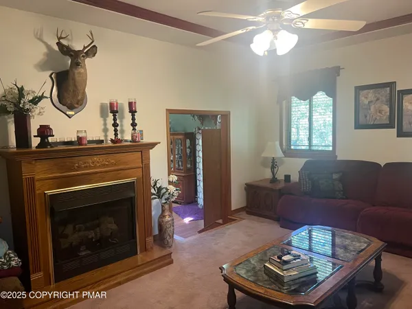 $519,000 | 1156 Boulder Road, Blakeslee, PA 18610