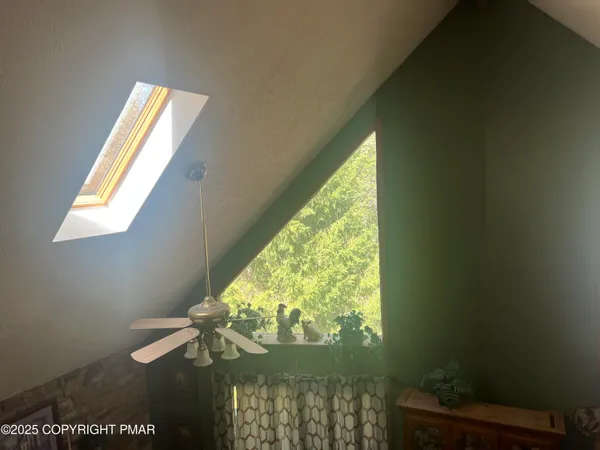 $519,000 | 1156 Boulder Road, Blakeslee, PA 18610