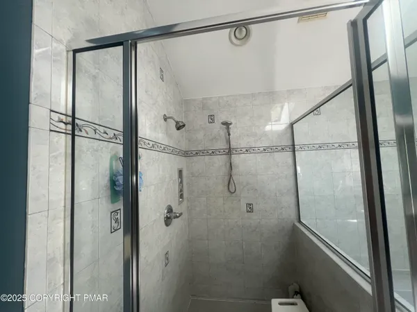 $519,000 | 1156 Boulder Road, Blakeslee, PA 18610