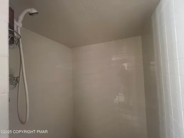 $519,000 | 1156 Boulder Road, Blakeslee, PA 18610