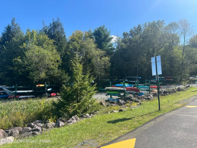 $529,000 | 1156 Boulder Road, Blakeslee, PA 18610