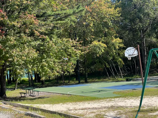 $519,000 | 1156 Boulder Road, Blakeslee, PA 18610