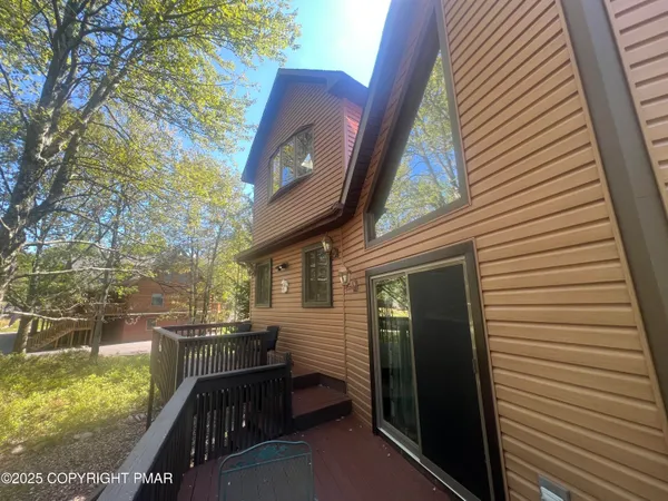 $519,000 | 1156 Boulder Road, Blakeslee, PA 18610