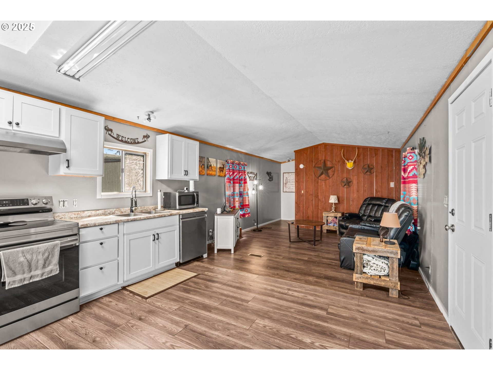 2145 31st Street, Unit 31 Springfield, OR 97477 - Photo 6 of 14