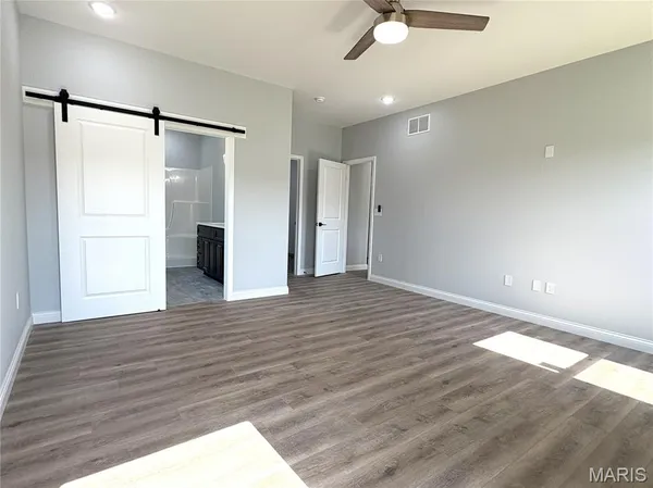 $449,900 | 359 Sleeping Indian Drive, Freeburg, IL 62243