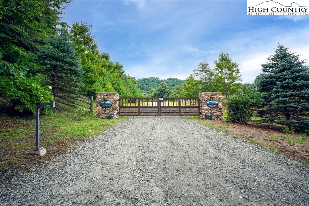 Lot C Great Sky Valley Todd, NC 28684 - Photo 8 of 10 a view of outdoor space with deck and garden