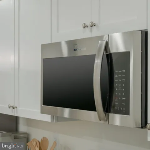 a close view of sink