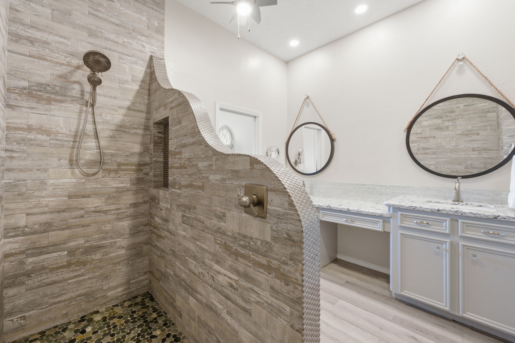 2 Regency Point Conroe, TX 77356 - Photo 19 of 44