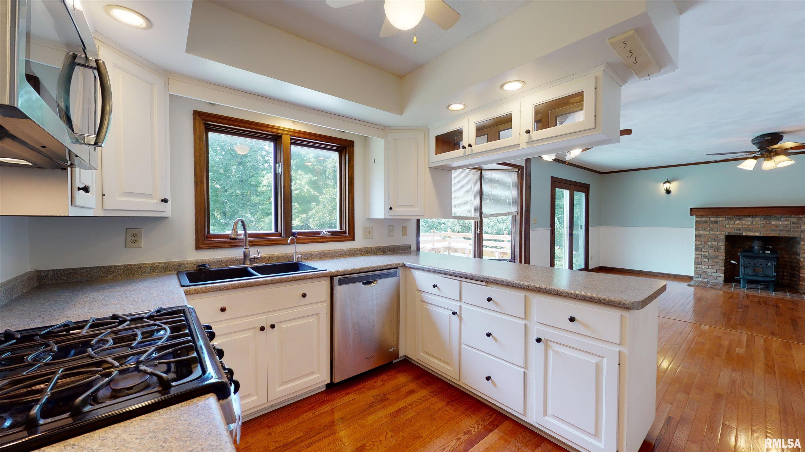 12201 North Deford Road Dunlap, IL 61525 - Photo 19 of 47 Gallery Image 19