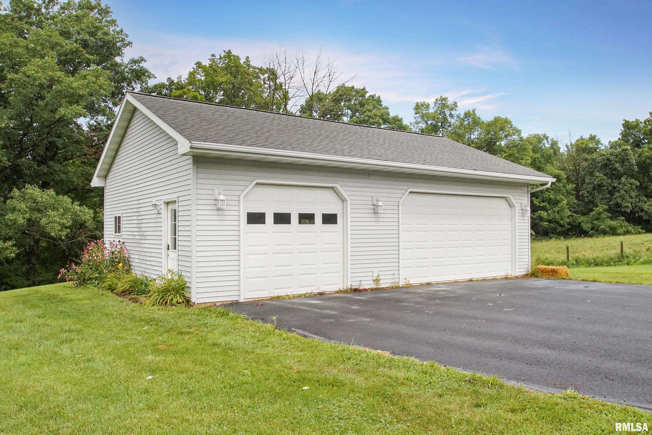 12201 North Deford Road Dunlap, IL 61525 - Photo 5 of 47 Gallery Image 5
