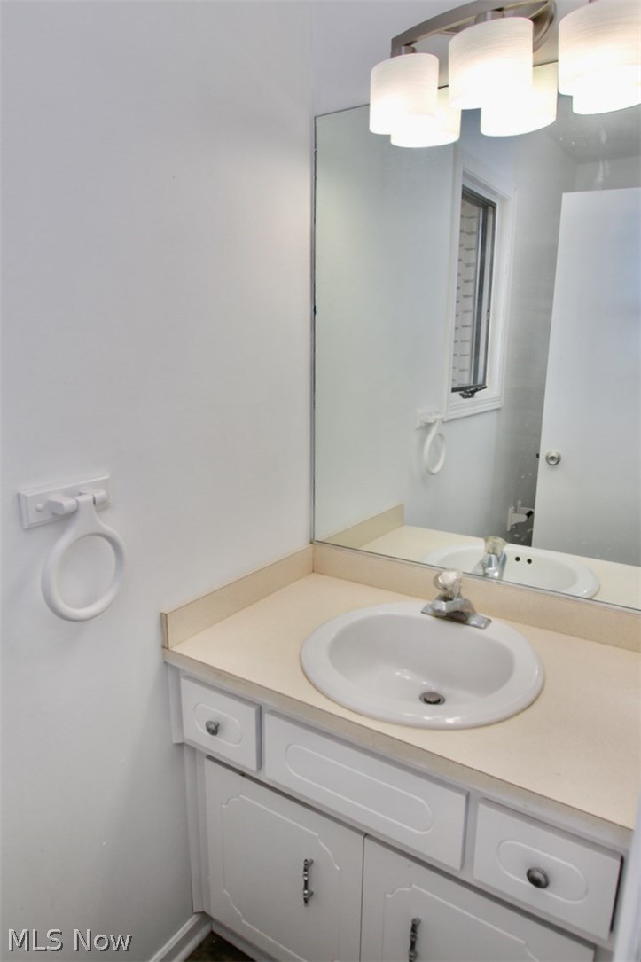 5571 Mill Road Broadview Heights, OH 44147 - Photo 15 of 22 Gallery Image 15