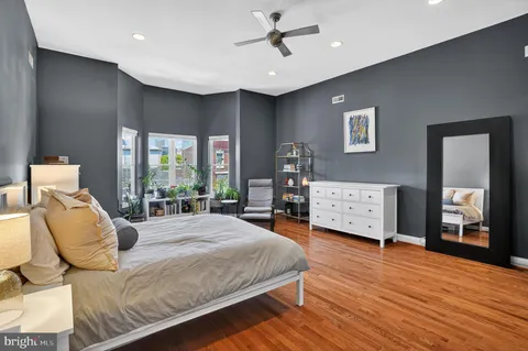 $1,125,000 | 2246 Christian Street, Philadelphia, PA 19146