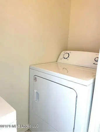 $175,000 | 1255 East County Line Road, Unit L7, Jackson, MS 39211