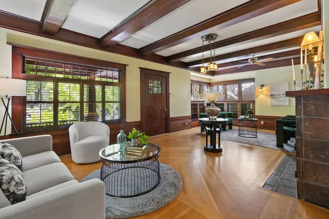 $875,000 | 1705 H Street, Sacramento, CA 95811