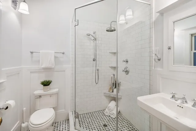 $875,000 | 1705 H Street, Sacramento, CA 95811