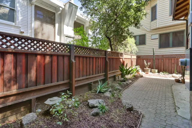 $875,000 | 1705 H Street, Sacramento, CA 95811