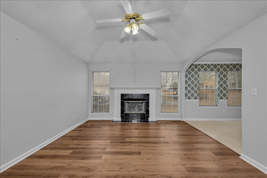 354 Kings Bridge Road Martinez, GA 30907 - Photo 4 of 17