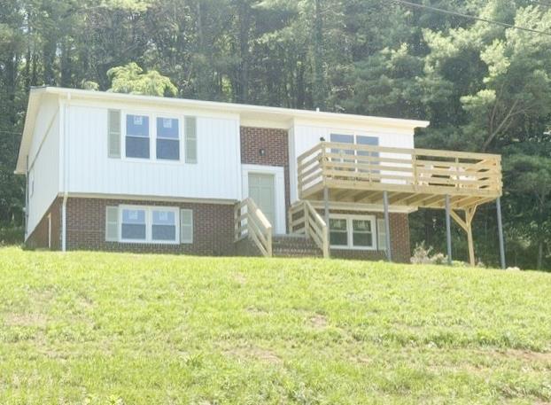 554 Whispering Pines Road Max Meadows, VA 24360 - Photo 1 of 48 Gallery Image 1
