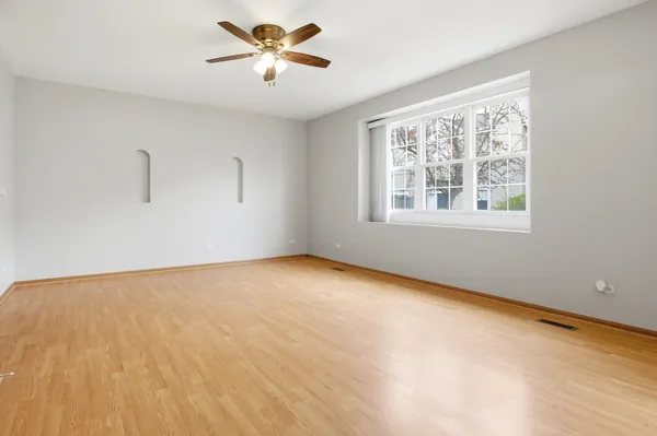 $2,750 | 3864 Pathfinder Lane, Joliet, IL 60544