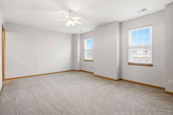 $2,750 | 3864 Pathfinder Lane, Joliet, IL 60544