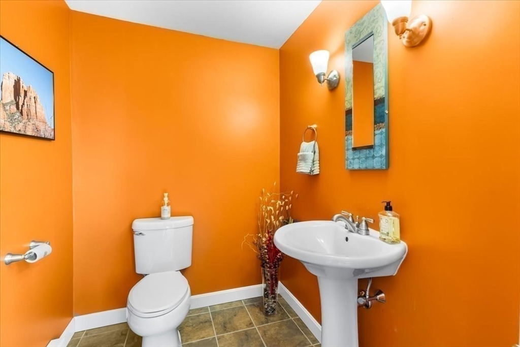 71 Sargent Road Winchester, MA 01890 - Photo 39 of 42 Gallery Image 39